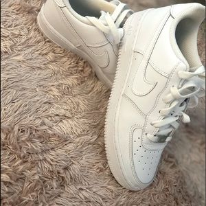 Nike Air Force Ones all white! 6 1/2 Youth = women 8